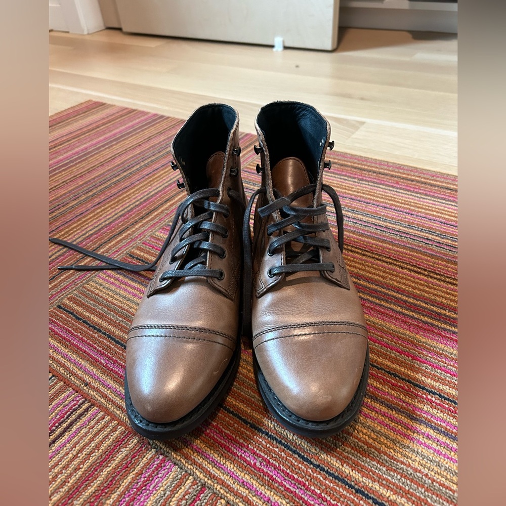 Thursday Boot Company NEVER WORN "The Captain" boots - Size 8
